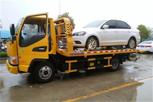 扎鲁特旗附近拖车救援24小时服务热线